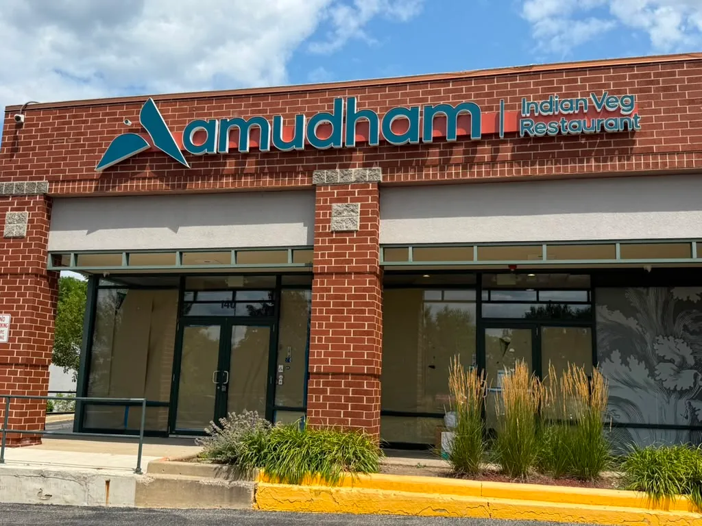 Restaurant dining